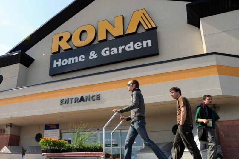 Health Canada recalls lightbulbs sold in Canada