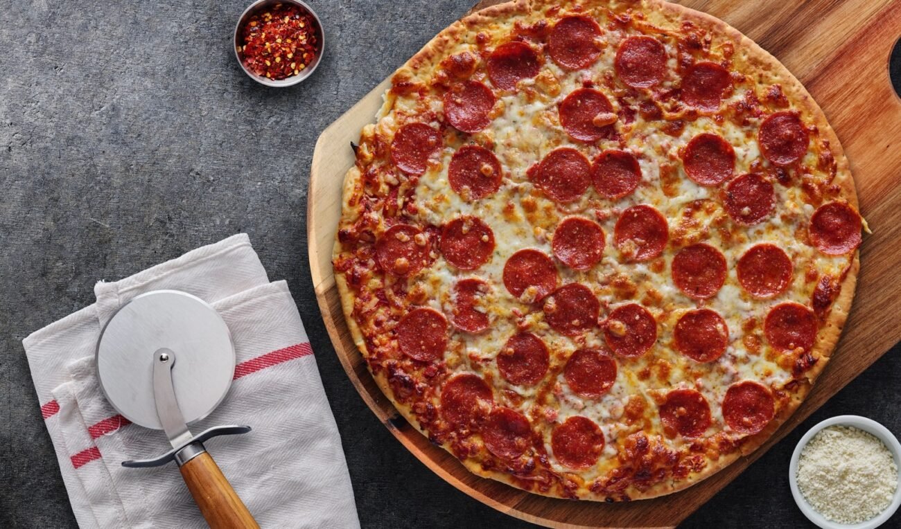 156,000 pounds of pizza was just recalled, so check your freezer