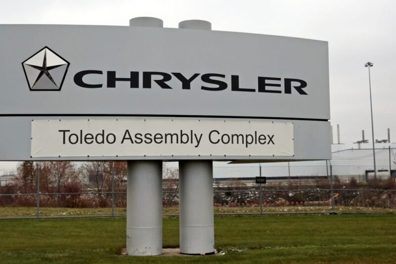 Chrysler, Lincoln, BMW among over 500,000 vehicles recalled