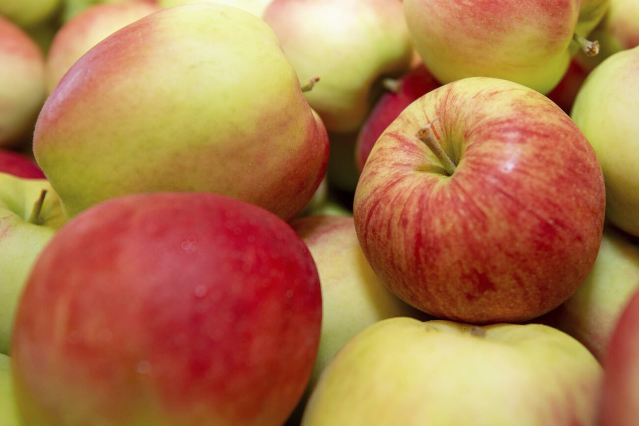 Apples
