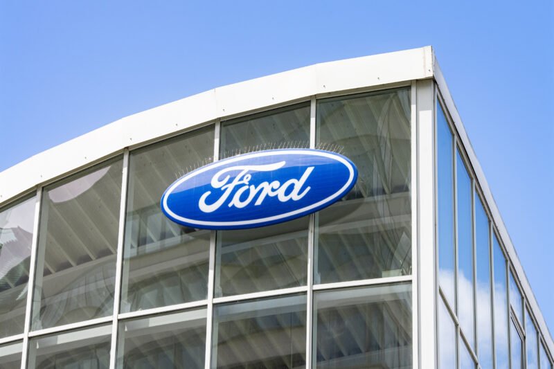 Ford Recalls 270K Broncos, Mavericks Over Battery Defect