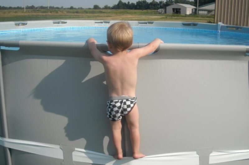 How toddlers are managing to climb into some above-ground pools, spurring massive recall