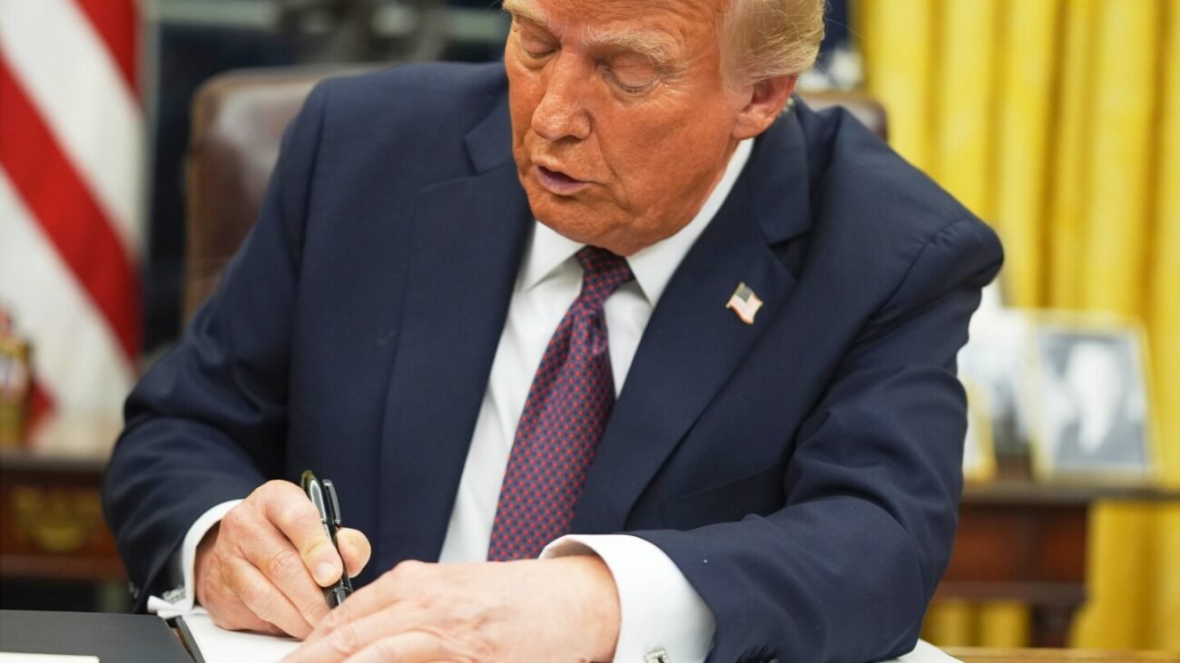 Judge to pause Trump’s birthright citizenship order